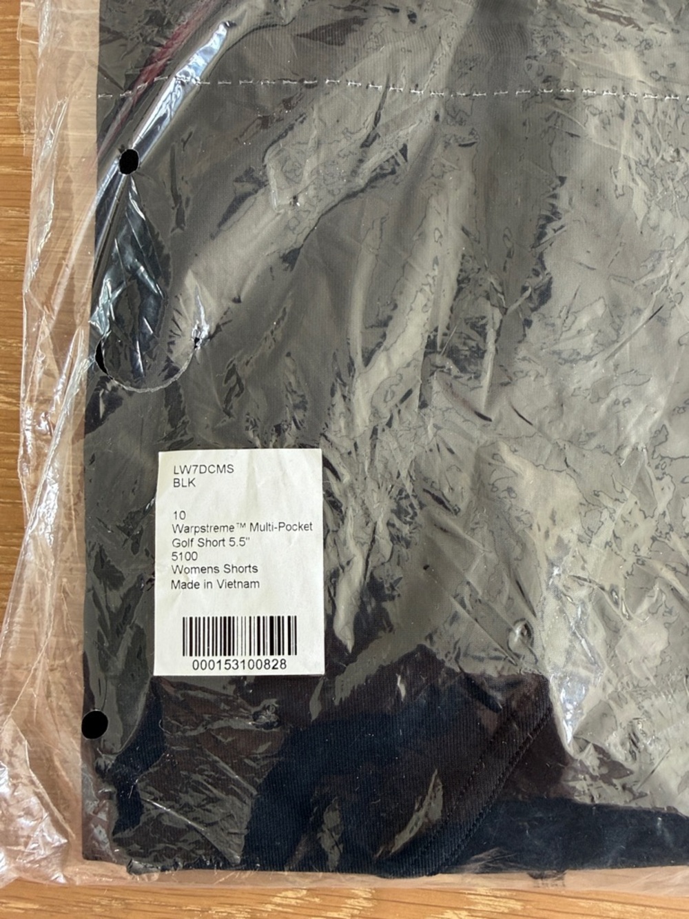 Lululemon Warpstreme Multi Pocket Women's Black Golf Performance Shorts - Picture 2 of 9